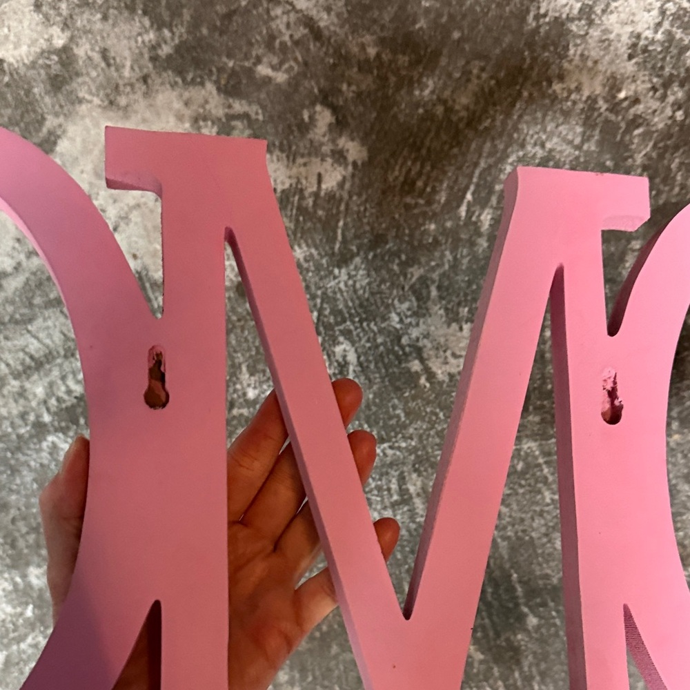 Pink OMG Wall Decor Letters - Brand - Picture 3 of 5